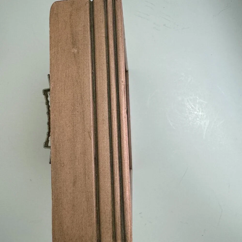 Antique Vintage 1972s  Wall Decor Wooden Frame - Display 3D  
